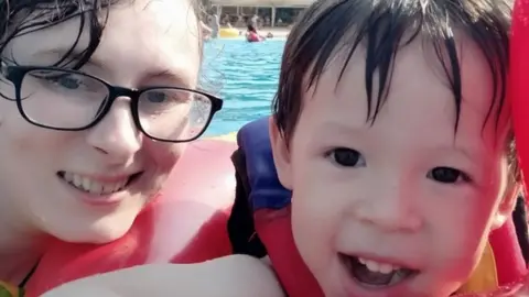 Family picture Natalie Francis and son Jamie