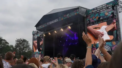 Oli Constable/BBC Tramlines festival