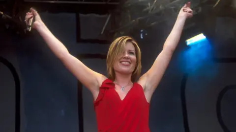 Dido in 2001