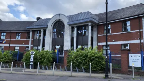 PAcemaker Clifton Nursing Hone