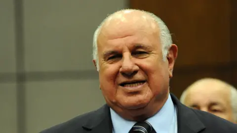 Getty Images Paraguayan Vice President Óscar Denis speaks during his swearing-in ceremony at the Congress in Asuncion, on June 28, 2012.