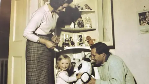 Christianne Ireland Christianne Ireland with her mother and father