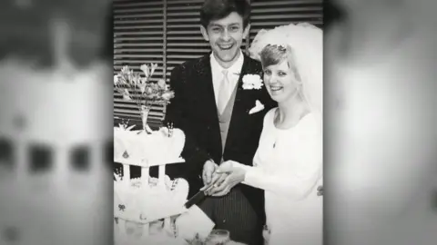 Family photo Stephen and Judith Hindley