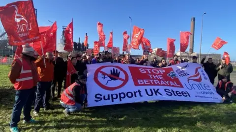 LDRS A protest outside Port Talbot's steelworks