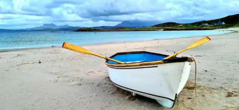 Yvonne Macfarlane  Mellon Udrigle beach