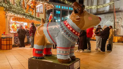 Central BID Birmingham Ru-Dog Snowdog at the Frankfurt Christmas Market