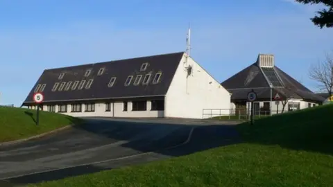 Eirian Evans/Geograph Ysgol y Creuddyn