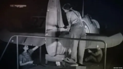 British Pathe Young women building a Spitfire in a secret factory in Salisbury