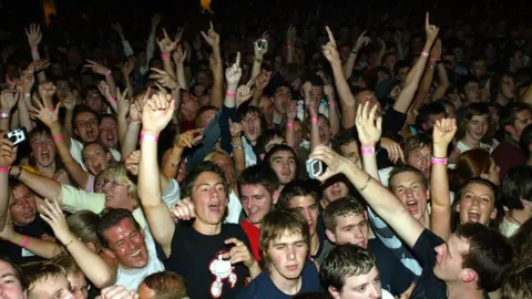 Getty Images Oasis crowd