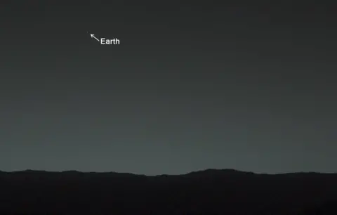 NASA/JPL-Caltech/MSSS Earth seen from Mars