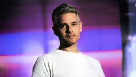 Paul Epworth Paul Epworth