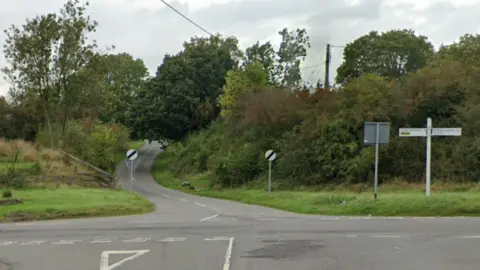 Google Streetview Crossroad