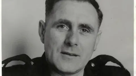 Robert Price Fred Sadd