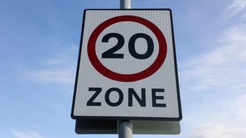A 20mph road sign in the UK