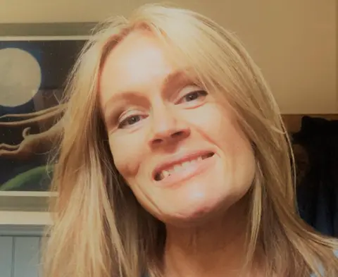 Victoria Howell Victoria Howell