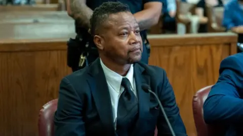 Cuba Gooding Jr settles rape lawsuit ahead of civil trial