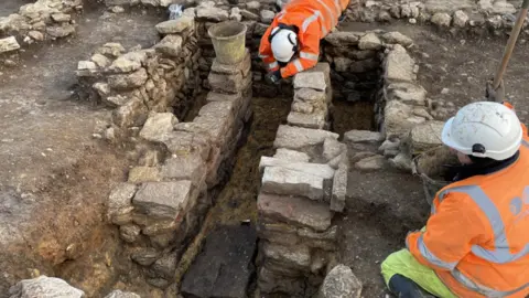 Oxford Archaeology Corn drying oven