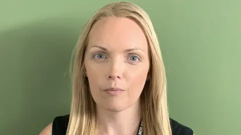 Det Con Nikki Thomas Det Con Nikki Thomas