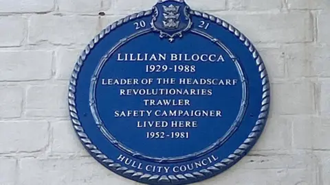 Ian Cuthbert Lil Bilocca plaque