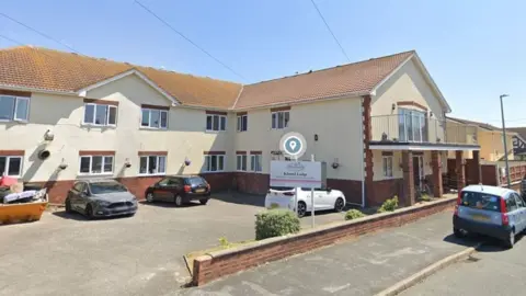 Google Maps Kinmel Lodge google Maps street view