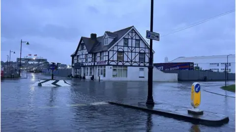 LDRS Flooded roads on the Isle of Wight