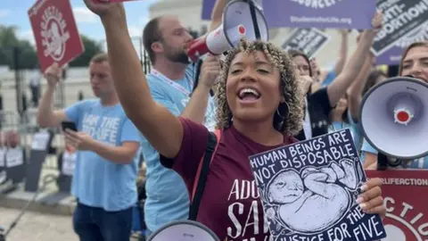 Savannah Craven Savannah Craven