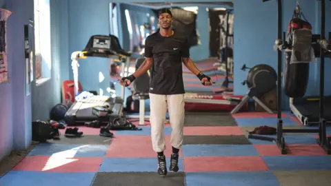 Abdishukri Haybe Boxer skipping