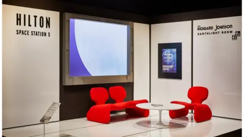 ED REEVE Stanley Kubrick: The Exhibition