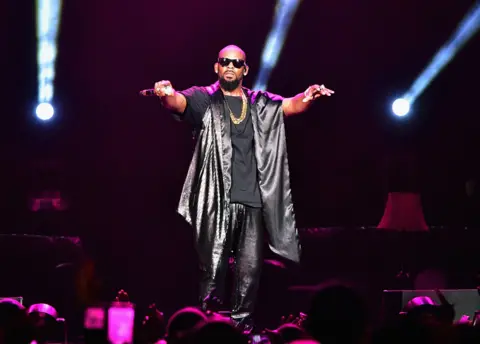 Getty Images R Kelly in concert