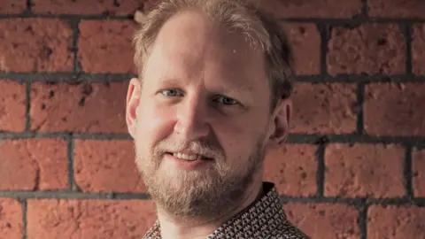 Helena Dolby/Sheffield Sustainable Kitchens Rob Cole