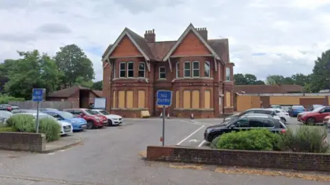 Google Dellwood Community Hospital
