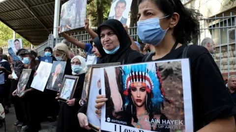 Beirut port explosion investigation suspended for second time