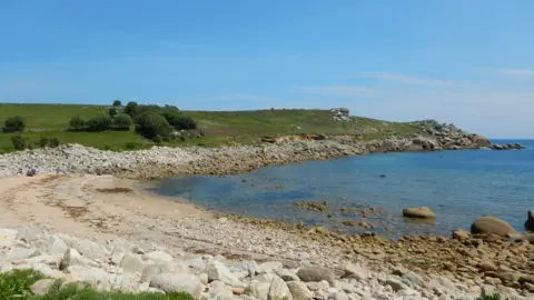 James Emmans/Geograph Porth Minick beach, Scilly