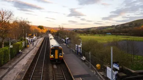 East Midlands Rail Bamford Station