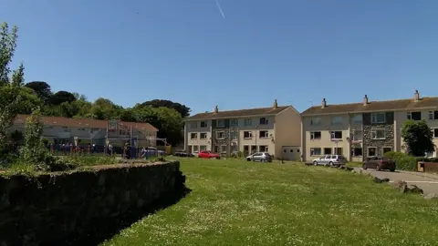 Houses in Les Genats