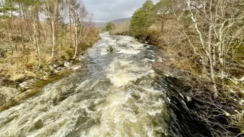 SAIS Torridon Snow melt