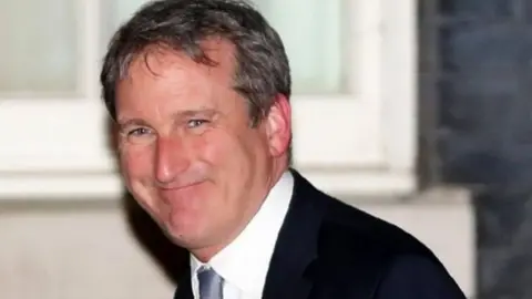 Damian Hinds