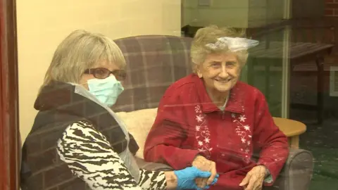 BBC Gerry Smith with her mother Julia