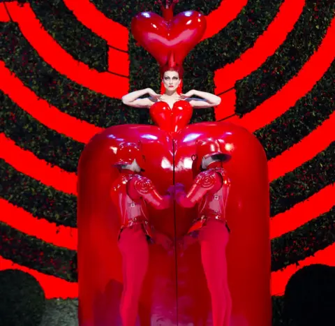 Johan Persson/V&A Zenaida Yanowsky as the Red Queen