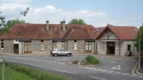 Sharon Loxten Shepton Mallet community hospital