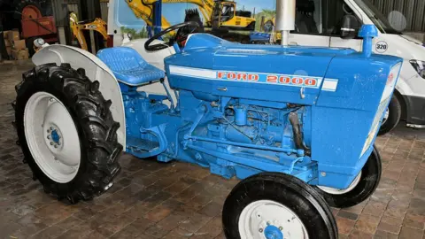 cheffins blue ford tractor