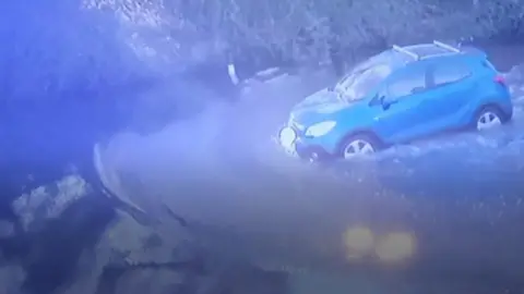 Car gets stuck in water in Bognor
