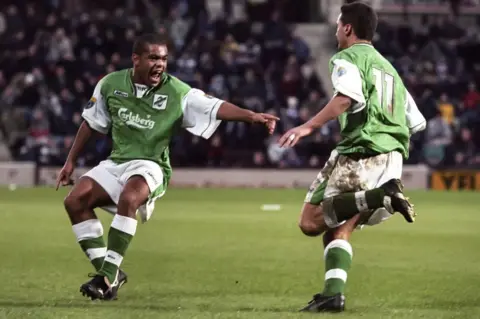 SNS Group Kevin Harper playing for Hibs