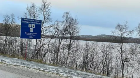 Sign on the Norwegian-Russian border