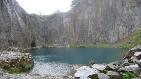 Geograph | Jeremy Bolwell Blue Lake