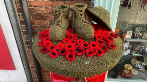 Syston Town News Remembrance Day topper for 2022