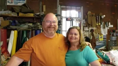 Reuters Bryan and Karla Holcombe, two of eight extended family members killed in the Texas church shooting, 5 November 2017