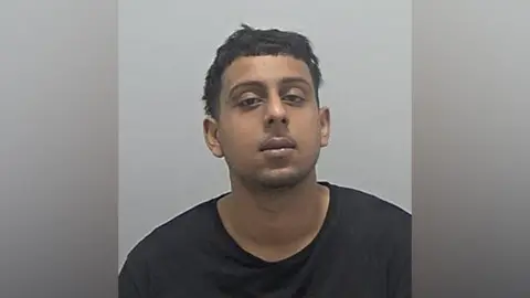 Bedfordshire Police Custody photo of Umer Choudhury