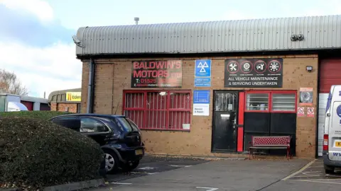 South Beds News Agency Baldwin's Motors