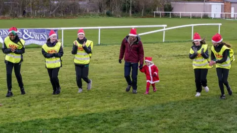 Saltford Santa Dash Saltford Santa Dash